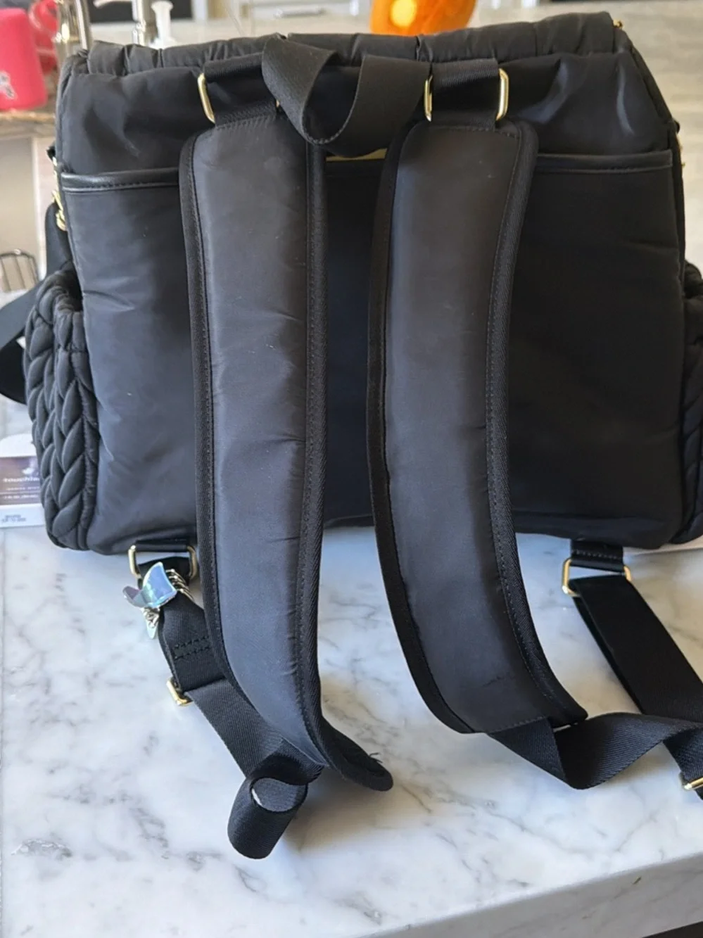 Happ stylish black